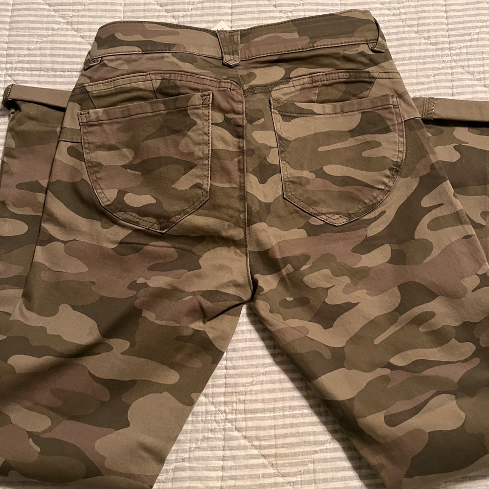 Democracy pants - Picture 5 of 5